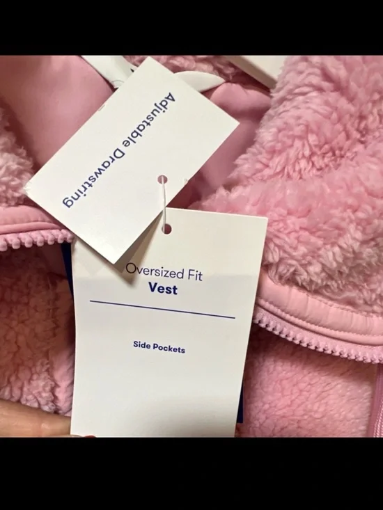 JoyLab Women’s Pastel Pink Sherpa Zip Vest - Picture 4 of 4